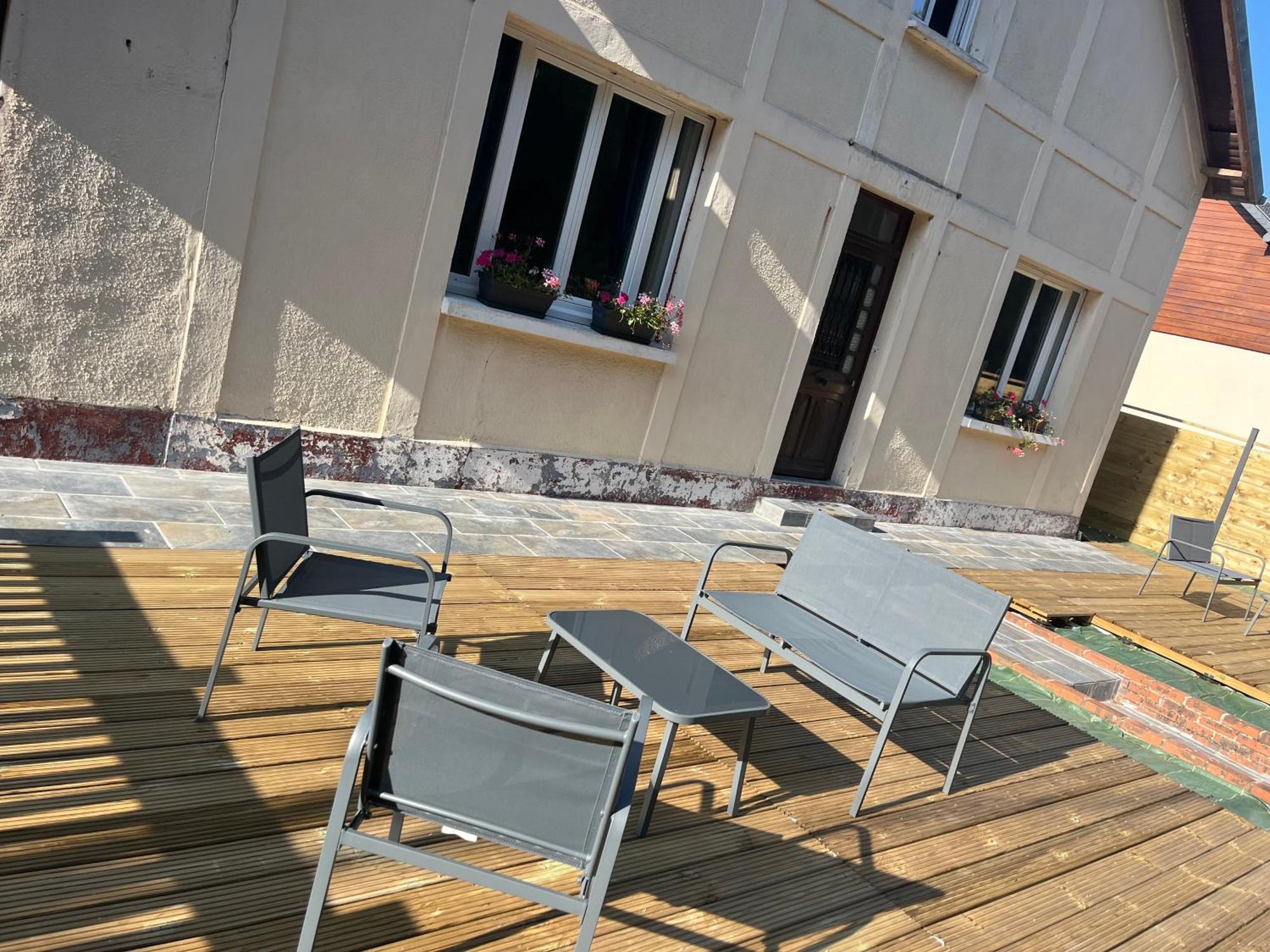 Chez Melanie, Pres De L'Abbaye Apartment Jumieges Exterior photo